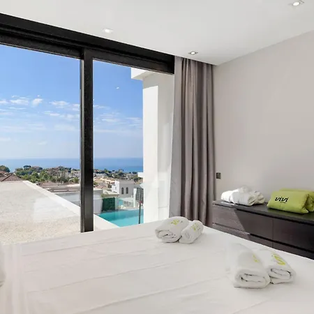 Horizonte Villa
